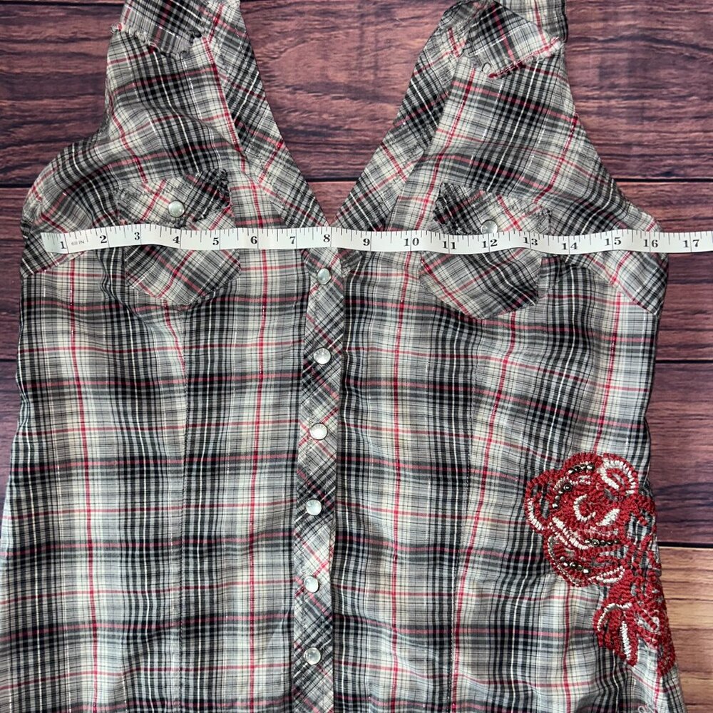 GUESS Plaid Halter Top with Red Rose Embroidered Detail - Size Medium - Picture 8 of 9